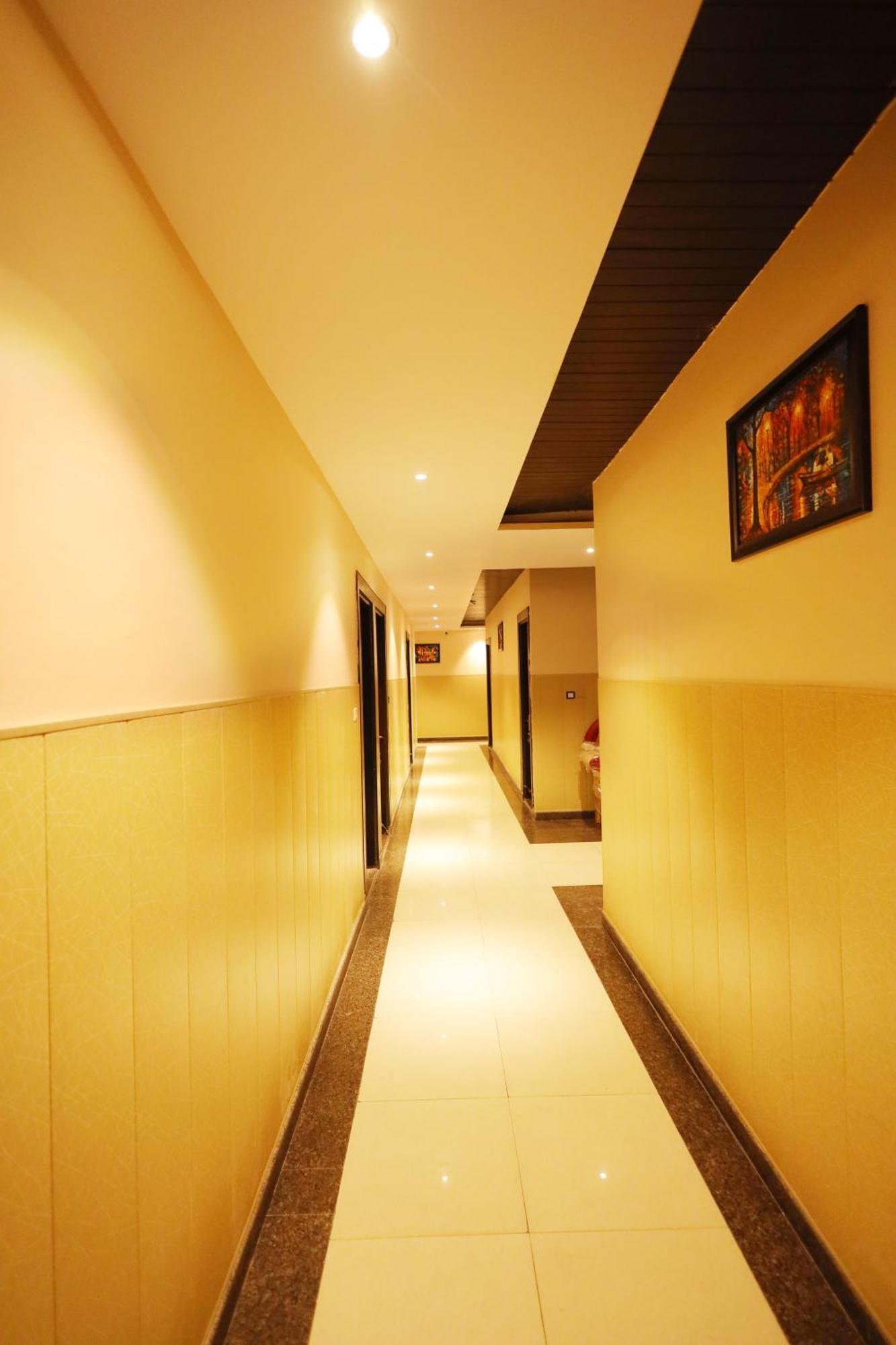 Hotel Bhagyaraj Palace A Luxury Hotel Keshavpuram Kānpur Eksteriør bilde
